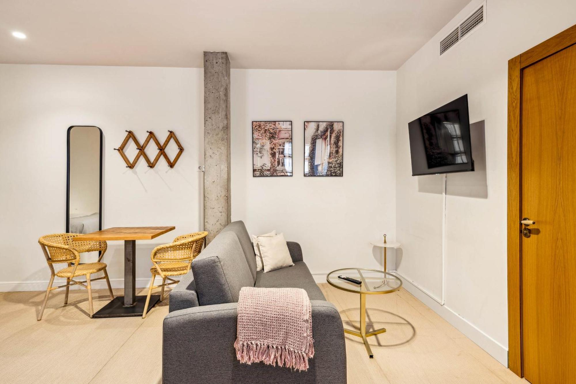 Limehome Cordoba Calle Pozanco Стая снимка