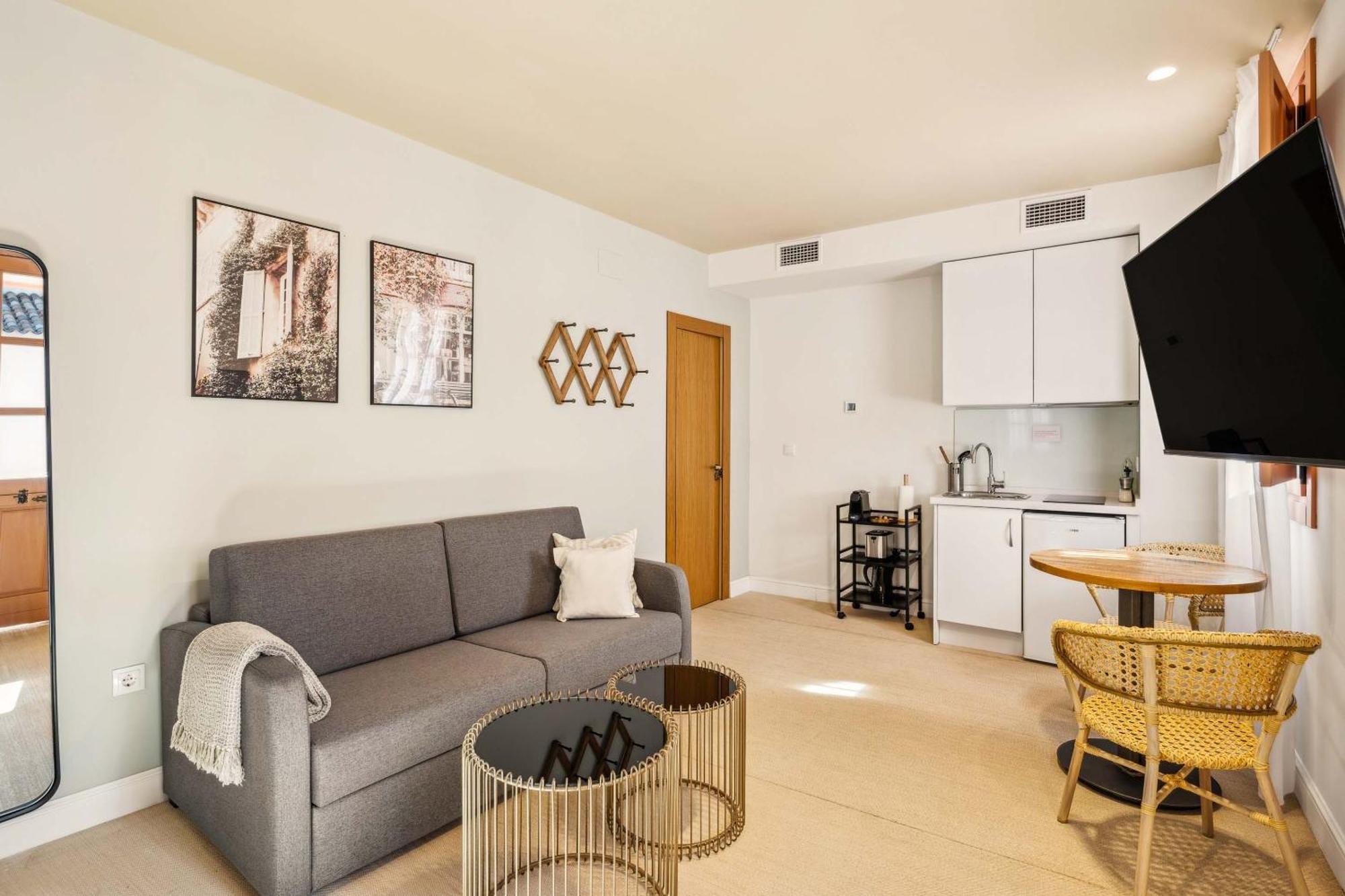 Limehome Cordoba Calle Pozanco Екстериор снимка